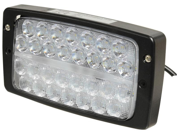 LED Arbeitsscheinwerfer 9300 lm passend für Case IH, Claas, Deutz-Fahr, Fendt, JCB, John Deere, Massey Ferguson, Steyr